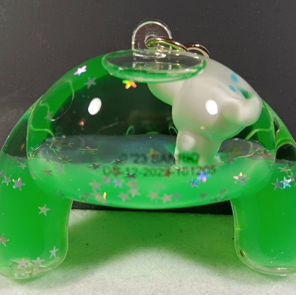 Hello Kitty and Friends Sanrio Green Cinnamoroll Glass Keychain Tsunameez - Picture 5 of 5